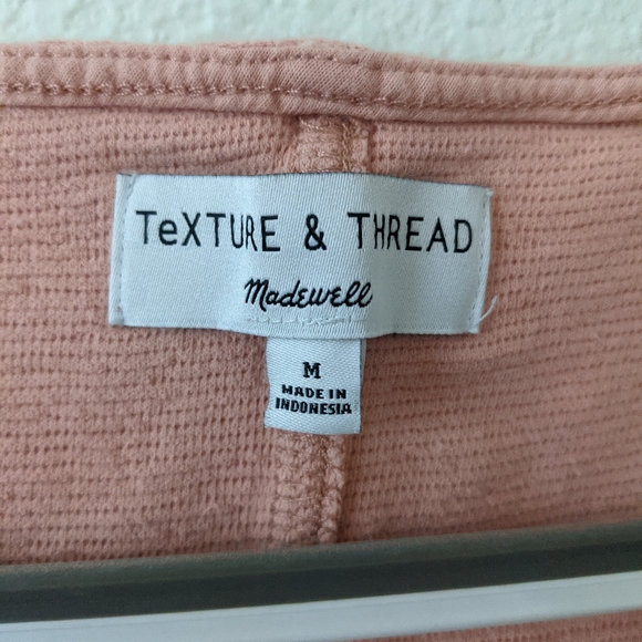 MADEWELL Texture&Thread Button-Front Tie Tank Top - Picture 3 of 6
